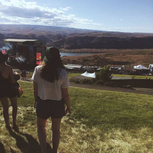 Meet your Posher, Samantha - Picture 1 of 1